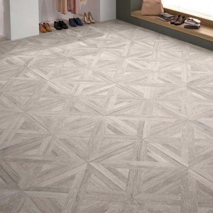 Halcyon Beige Wood Effect Porcelain Tile