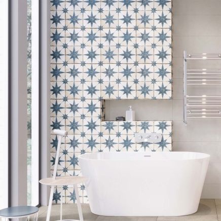 Hydra White & Blue Patterned Ceramic Tile