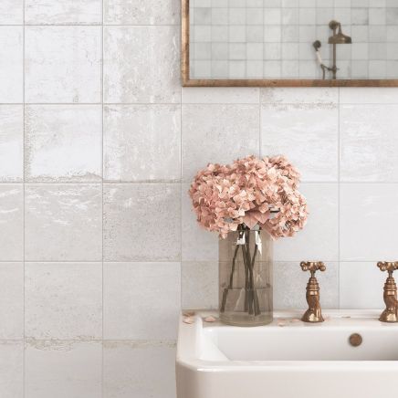 Benedict White Porcelain Tile (150x150mm) | Go Tiles